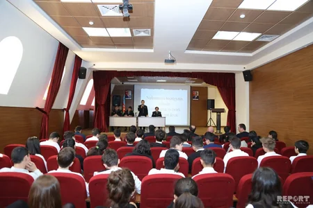 Bakı polisi məktəbliləri maarifləndirdi