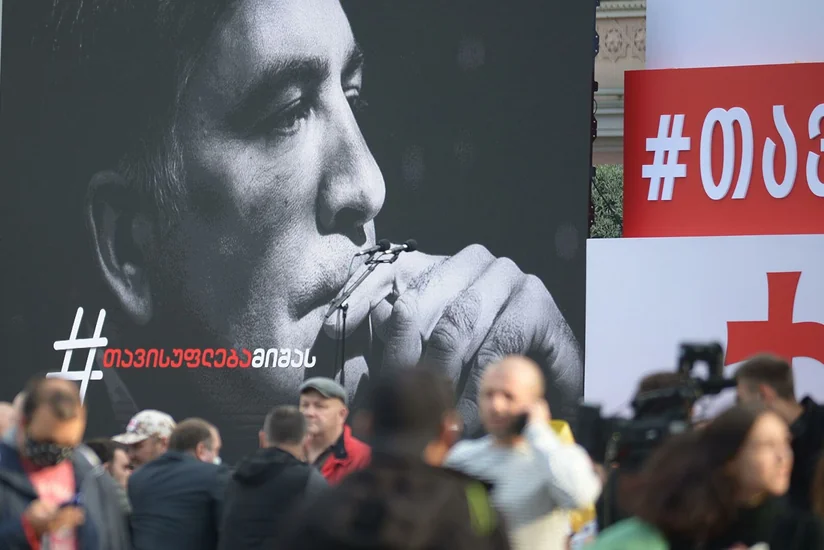 В Тбилиси началась акция в поддержку Саакашвили
