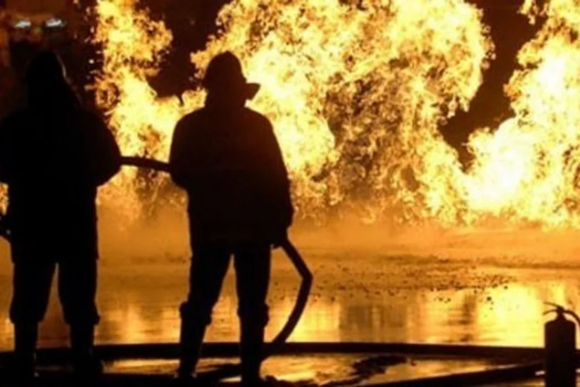 Bakıda mağaza və 3 avtomobil yanıb