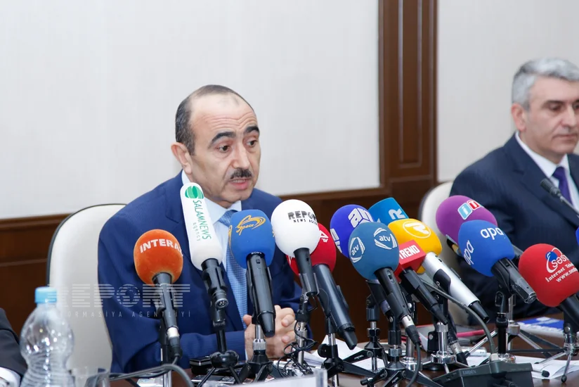 Əli Həsənov: Siyasi partiyaların sədrləri ilə görüşlər iki aydan bir keçiriləcək