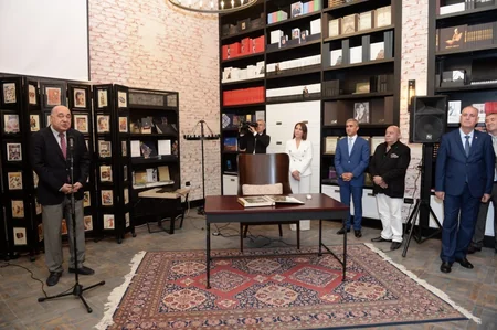 Bakı Kitab Mərkəzində ziyalılar və ictimai xadimlər üçün təqdimat keçirilib