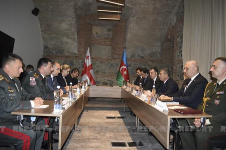 Meeting between Azerbaijani and Georgian defense ministers ends