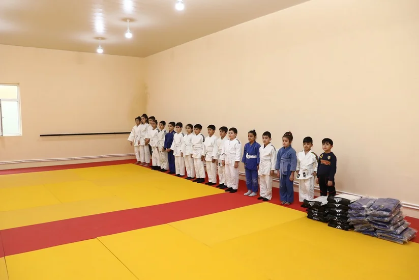 Suraxanıda yeni cüdo və boks zallarının açılışı olub