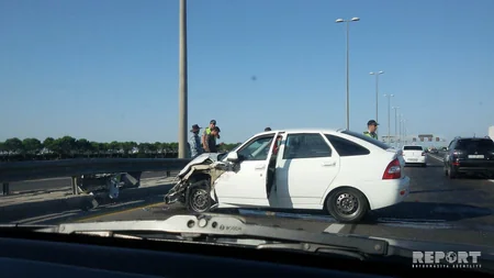 Hava limanı yolunda qəza baş verib
