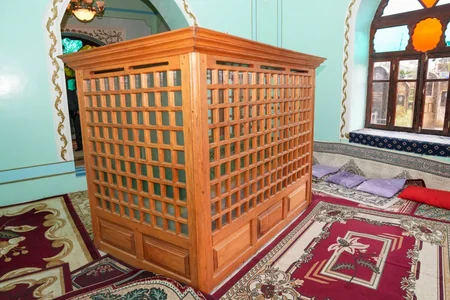 Dini Komitənin sədri Lənkərandakı “Şeyx Zahid” ziyarətgahı və Böyük bazar “Cümə” məscidində olub