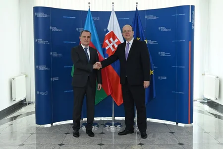 Azərbaycanla Slovakiya minatəmizləmə sahəsində əməkdaşlığın genişləndirilməsini istəyir