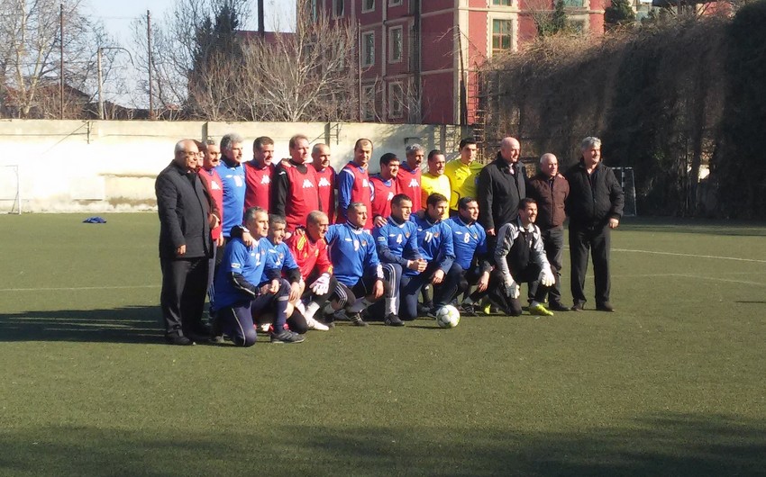​Tofiq Bəhramovun yubileyində veteranlar hakimləri məğlub edib