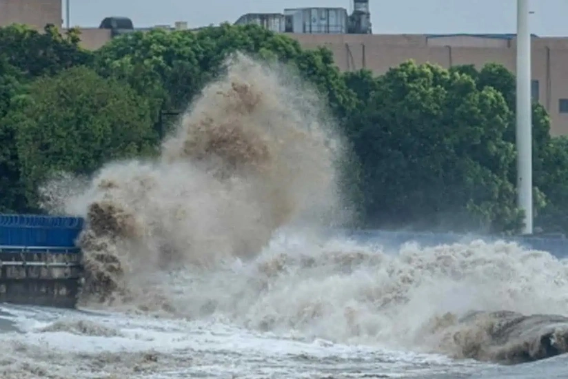 Yaponiyada 230-dan çox aviareys ləğv olunur