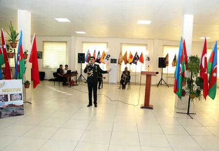 Hərbi hissədə növbəti ideoloji tədbir keçirilib