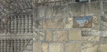 Qusarın mərkəzi küçələri bərbad vəziyyətə düşüb