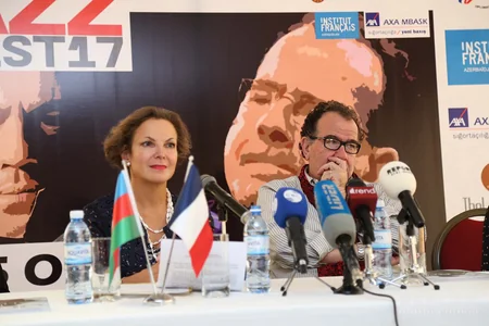 Fransanın tanınmış akkordeon ifaçısı Bakıya gəlib