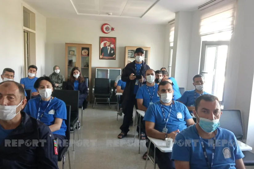 Azerbaijani journalists taught to drive properly in Ankara