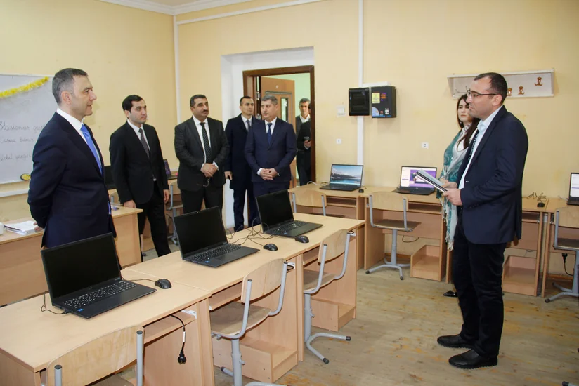 Nazirliyin Aparat rəhbəri Cəlilabadda olub, müəllimlərin təkliflərini dinləyib