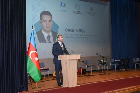 Naxçıvanda Ulu Öndər Heydər Əliyevə həsr olunan konfrans keçirilib