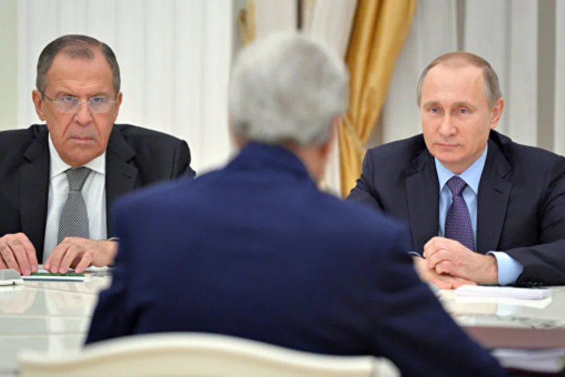 Vladimir ​Putinlə Con Kerrinin 3 saatdan artıq davam edən görüşü başa çatıb