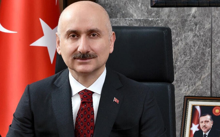 Adil Karaismailoğlu: Süveyş kanalındakı qəza Orta Koridorun əhəmiyyətini ortaya qoydu