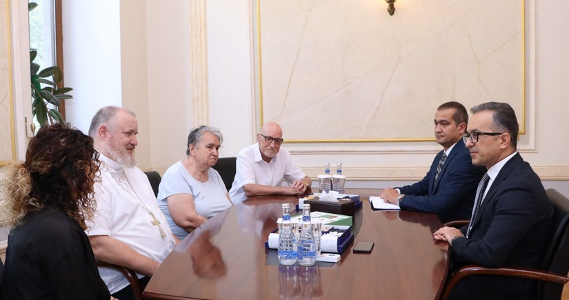 Ramin Məmmədov Cənubi Qafqaz və Gürcüstan Yevangelik-Lüteran kilsəsinin yepiskopu ilə görüşüb