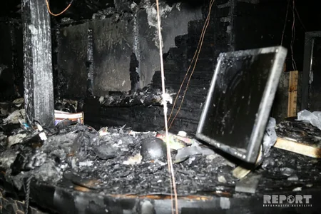 Bakıda tikinti materiallarının satıldığı mağazalarda güclü yanğın olub - FOTO
