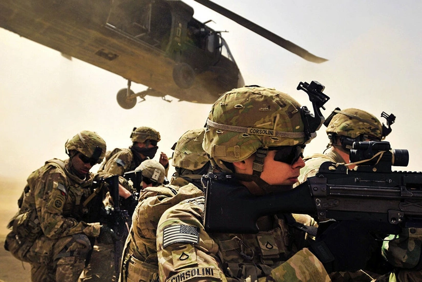 US bases in Iraq and Syria come under attack 