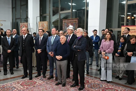 “Xəzərin qoruyucuları: mayaklar və xalçalar” adlı sərgi açılıb