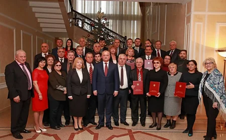 Prezident İqor Dodon Moldova Azərbaycanlıları Konqresini təltif edib