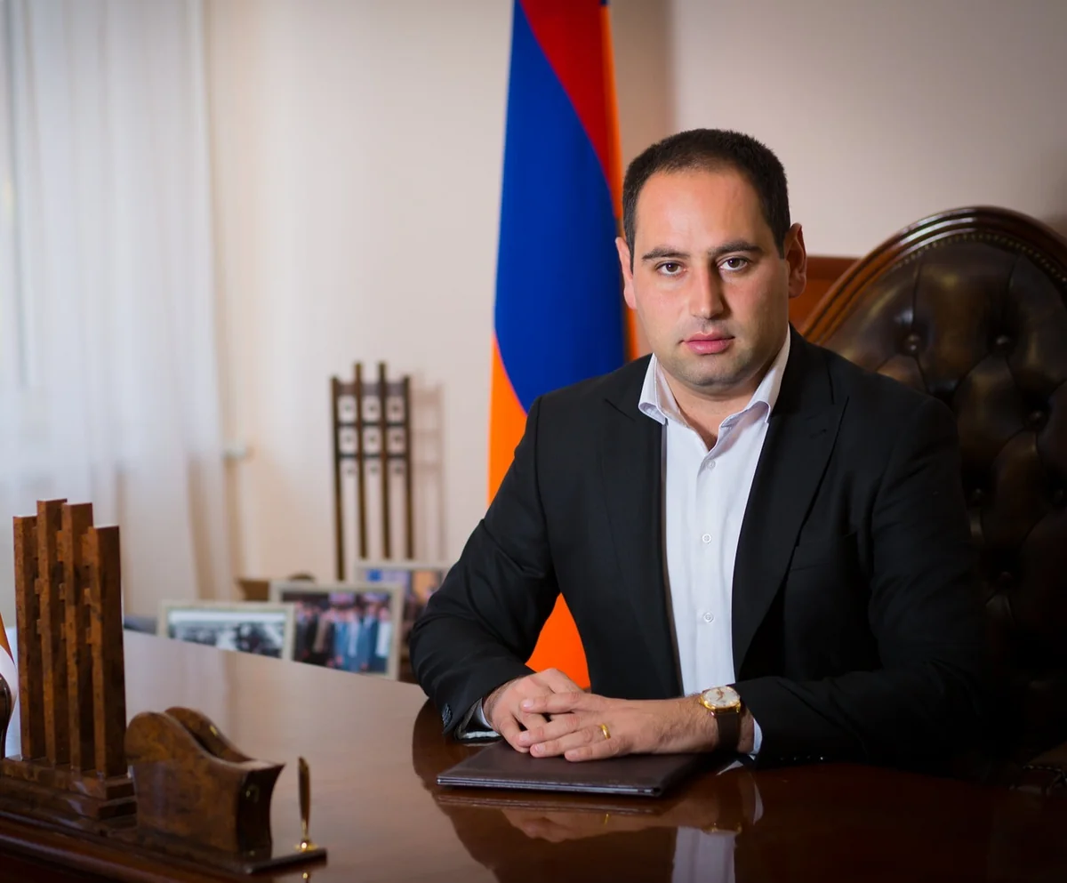 Пашинян назначил Давида Худатяна на пост министра терруправления