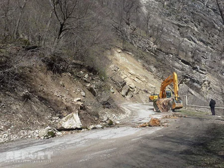 Quba-Xınalıq-İspik yolundan istifadə edən sürücülərə xəbərdarlıq olunub - FOTO - VİDEO