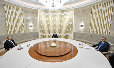 Presidents of Azerbaijan, Turkiye, and Turkmenistan hold meeting in limited format