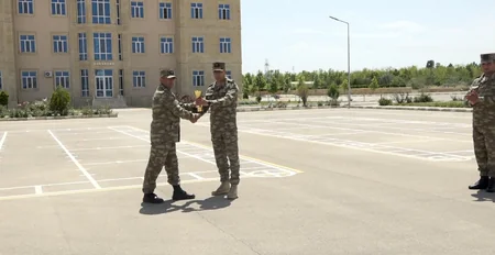 Əlahiddə Ümumqoşun Ordunun hərbi qulluqçuları arasında idman yarışları keçirilir