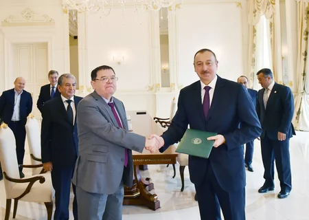 President Ilham Aliyev received delegation led by Russia's Astrakhan Region Governor
