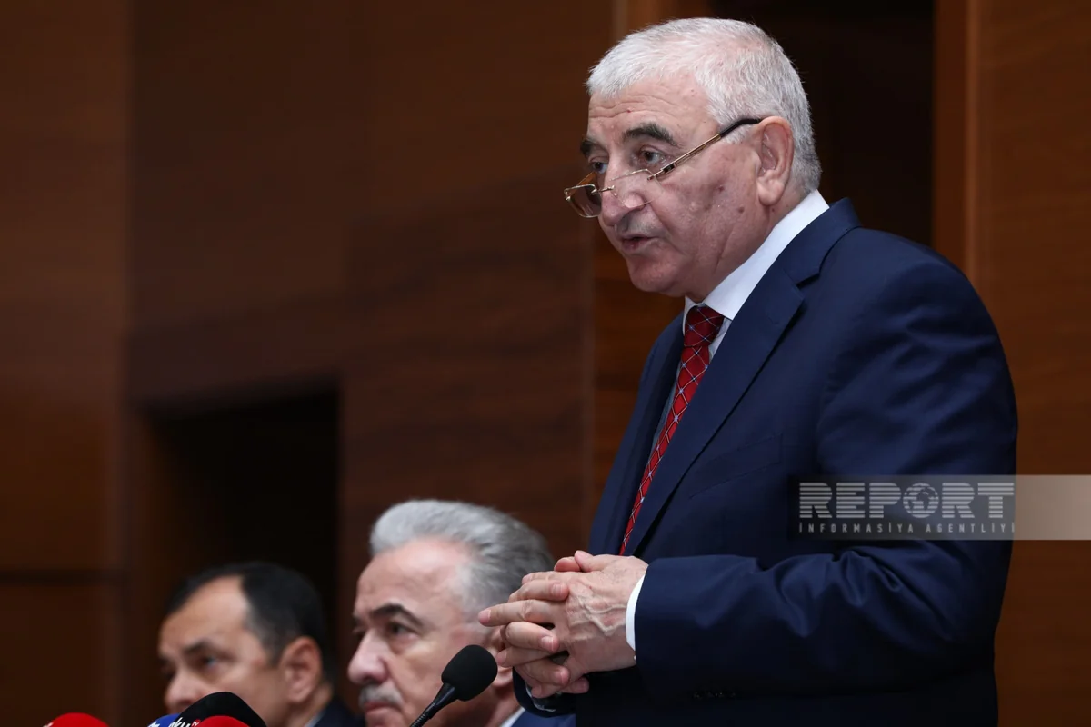 Məzahir Pənahov: Azərbaycan demokratik seçki baxımından dünyaya nümunədir