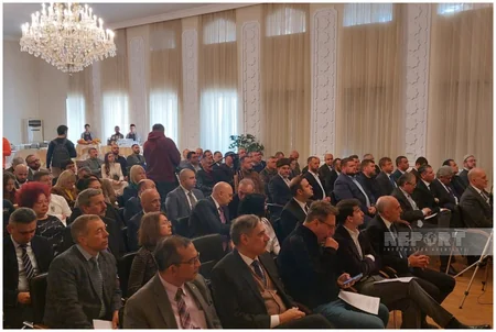 Ukraynada Heydər Əliyevin adına poçt marka dəsti dövriyyəyə buraxılıb
