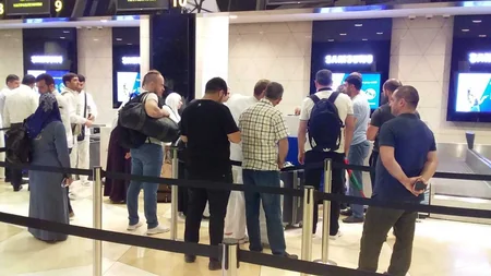 Azərbaycanlı zəvvarların ilk qrupu Həcc ziyarətinə yola düşüb - FOTO