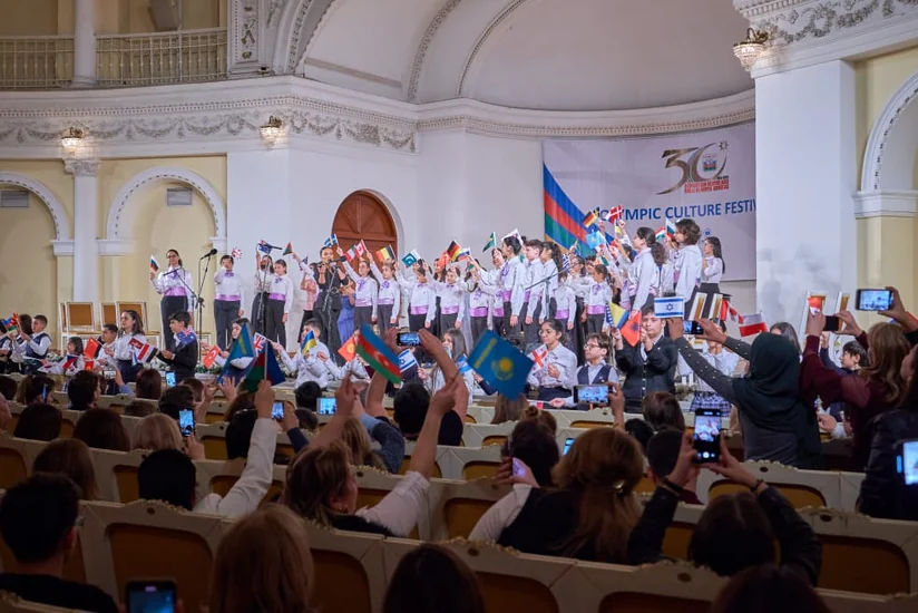 MOK-un 30 illik yubileyi münasibətilə möhtəşəm konsert təşkil edilib