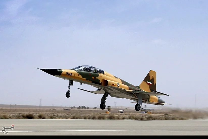 В Иране разбился военный самолет