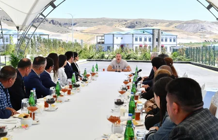 Prezident və birinci xanım Zəngilanda “Ağıllı kənd”in açılışını ediblər