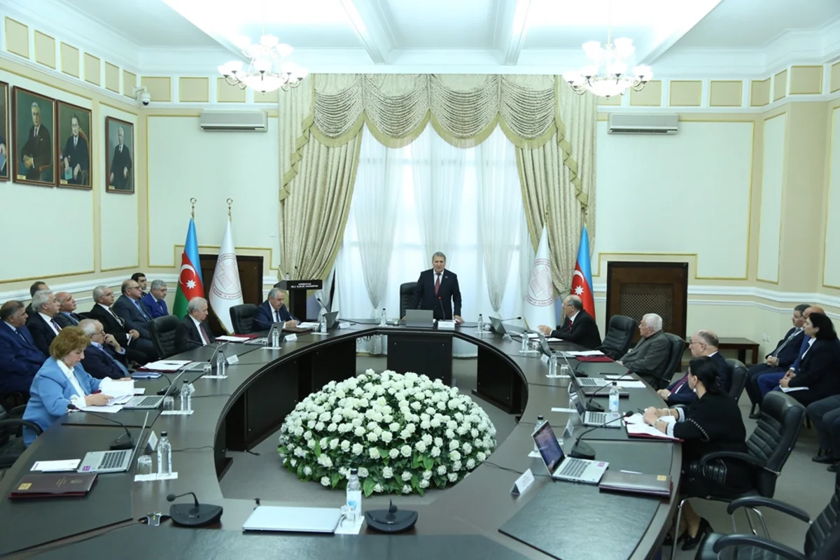 İsa Həbibbəyli: AMEA-da Qarabağı kompleks şəkildə araşdıran elmi qurum yaratmalıyıq