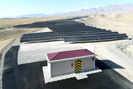 Azərbaycanda yeni Günəş Elektrik Stansiyası istifadəyə verildi