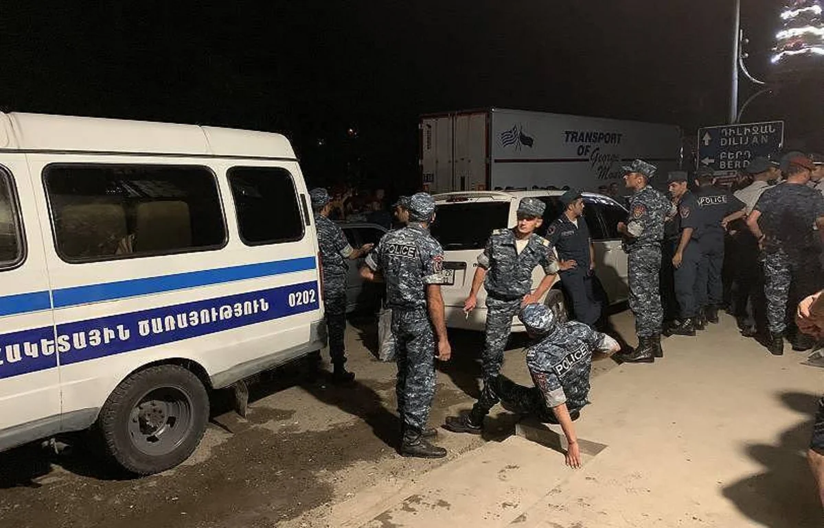 Стали известны подробности перестрелки в Ереване