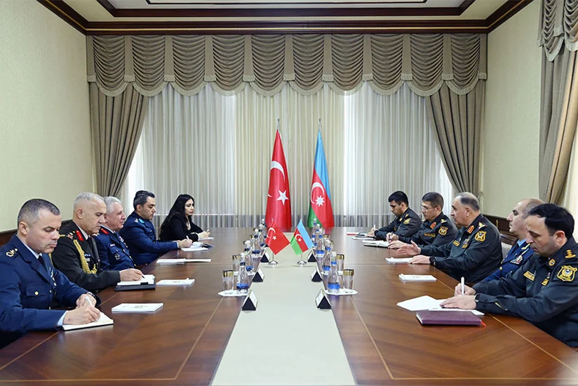 Zakir Həsənov Azərbaycan-Ermənistan şərti sərhədində mövcud əməliyyat şəraiti ilə bağlı Türkiyə nümayəndə heyətini məlumatlandırıb