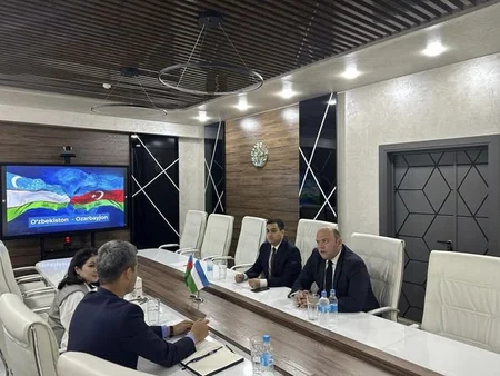 “İslahatçı Gənclər” Özbəkistanda çoxsaylı görüşlər keçirib