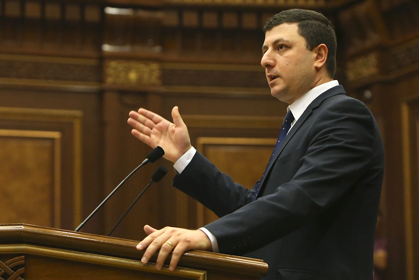 Ermənistanlı deputatı: İrəvan KTMT-dən çıxmasını hüquqi baxımdan rəsmiləşdirə bilər