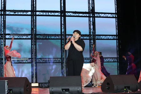 Heydər Əliyev Mərkəzinin parkında Milli Qurtuluş Gününə həsr olunan konsert keçirilib