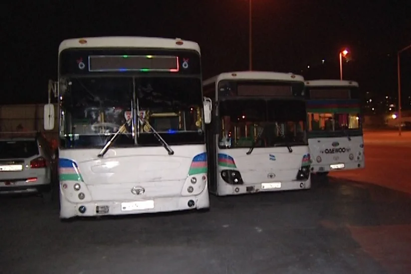 Bakıda DYP-nin reydi: 100-ə yaxın avtobus sürücüsü reysə müayinədən keçmədən çıxır - VİDEO - YENİLƏNİB