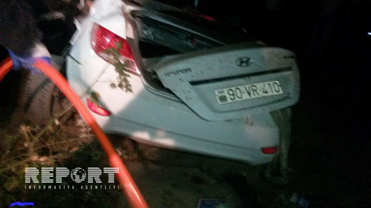 ​Qubada maşın ağaca çırpılıb, 3 nəfər ölüb - YENİLƏNİB - FOTO - VİDEO