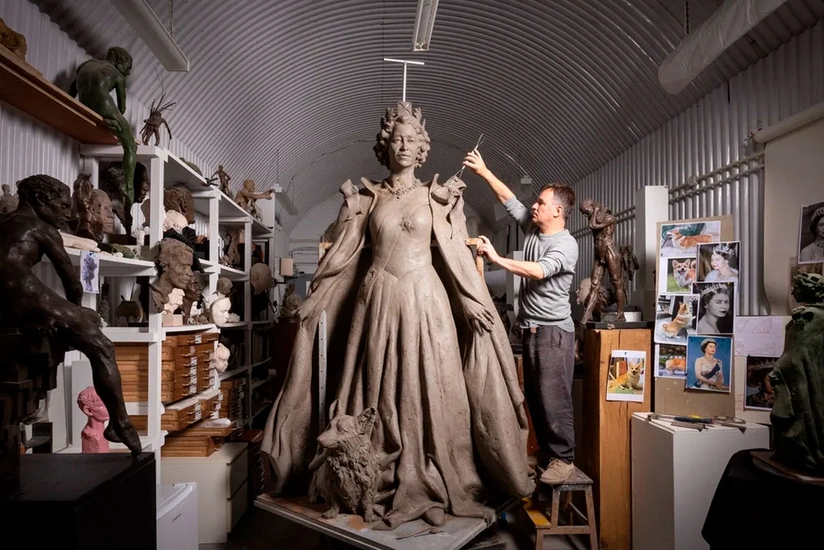First Queen Elizabeth II statue since her death to be unveiled with delegation of corgis