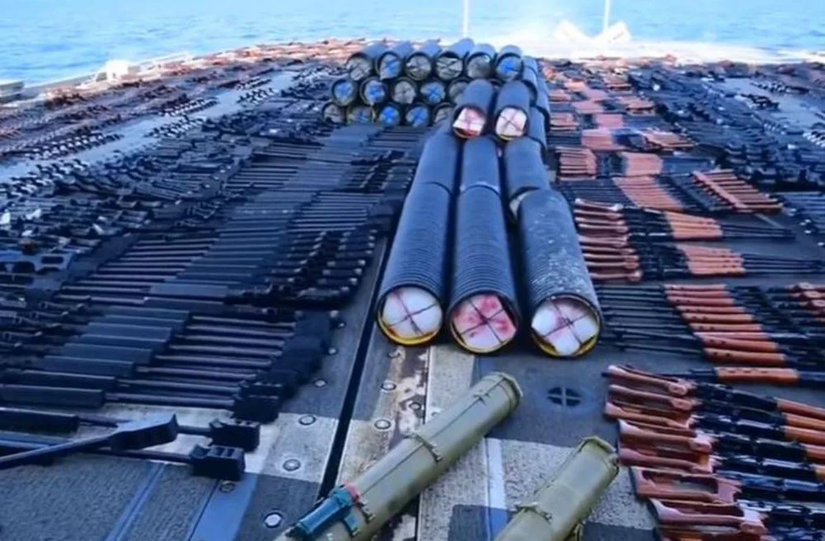 Испания отправила Украине корабль с боеприпасами и снаряжением