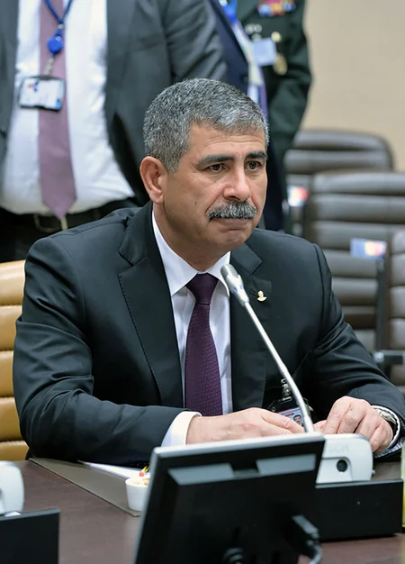 Azərbaycanın müdafiə naziri Qarabağ münaqişəsinin həllini NATO baş katibinin müavini ilə müzakirə edib