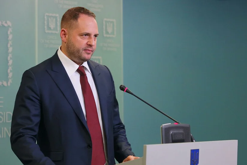 Глава офиса Зеленского заразился коронавирусом