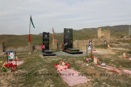 Qubadlıda erməni vandaliziminə məruz qalan qəbiristanlıq - FOTOREPORTAJ